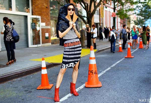 "Lóa mắt" với muôn vẻ street style tại New York Fashion Week 9