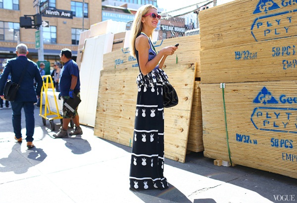 "Lóa mắt" với muôn vẻ street style tại New York Fashion Week 11