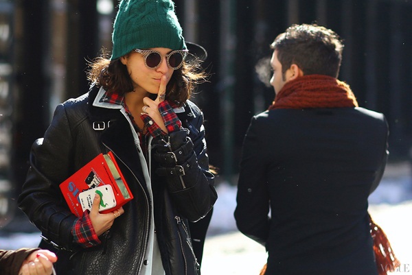 Gam màu sống động "bao trùm" street style tại NYFW 2013 15