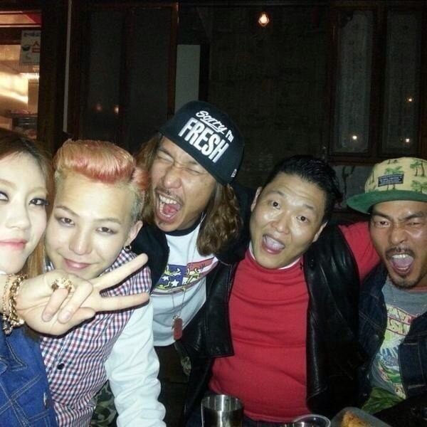G-Dragon khoe ảnh siêu nhắng cùng Psy 2