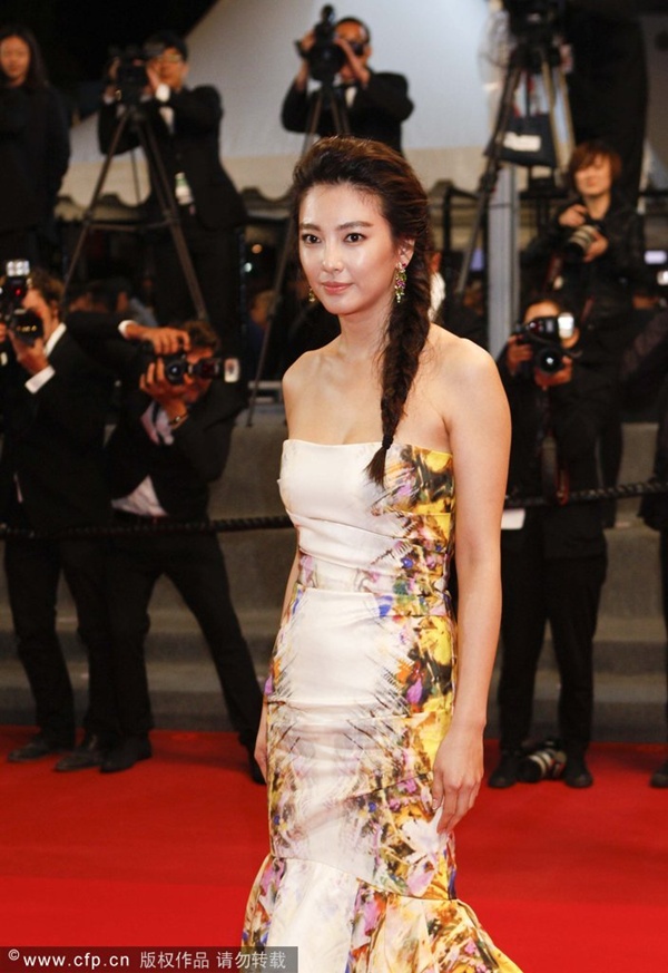 Những khoảnh khắc đáng nhớ trên thảm đỏ Cannes 2013 14