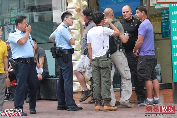 Hiện trường đạo diễn "Transformer" bị hành hung, tống tiền ở Hồng Kông 8