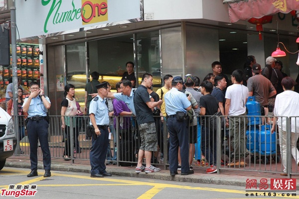 Hiện trường đạo diễn "Transformer" bị hành hung, tống tiền ở Hồng Kông 9