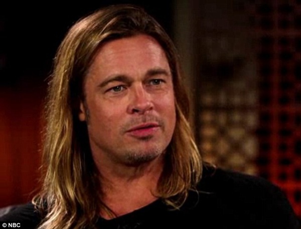 Brad Pitt gây tranh cãi khi để con trai xem phim dành cho người lớn 1