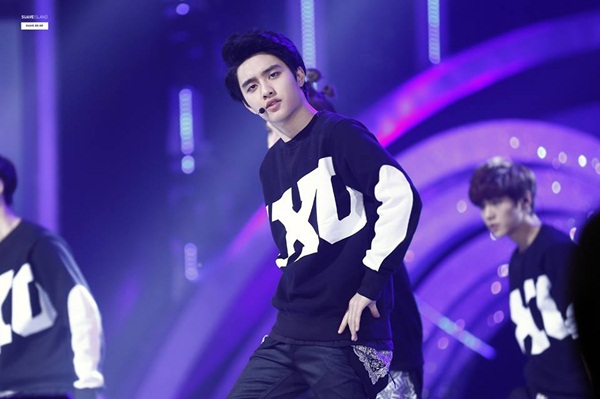 Quần l&oacute;t của D.O (EXO) bị fan cuồng rao b&aacute;n tr&ecirc;n mạng 3