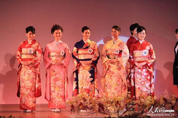 Sinh viên Triết học đăng quang Hoa hậu Nhật Bản 2014 10