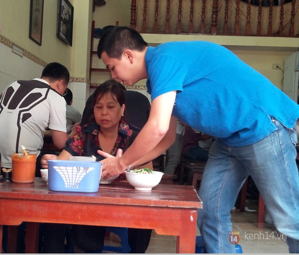 "Xếp hàng mua thứ mình muốn ăn, có gì mà nhục hay xấu hổ" 7