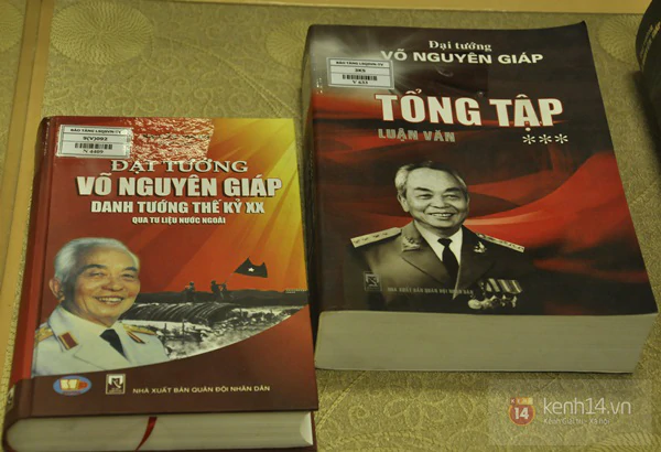 Xem lại những h&igrave;nh ảnh v&agrave; hiện vật qu&yacute; về Đại tướng V&otilde; Nguy&ecirc;n Gi&aacute;p 46