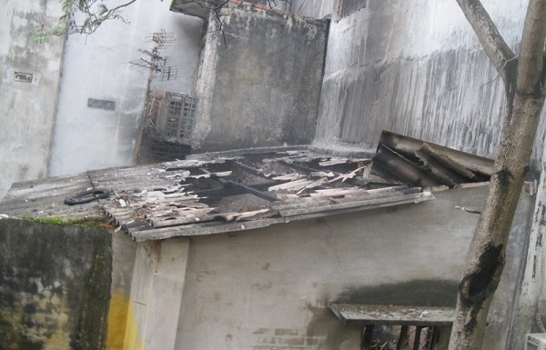Hà Nội: Nhà hai tầng bốc cháy, một thanh niên tử vong 1