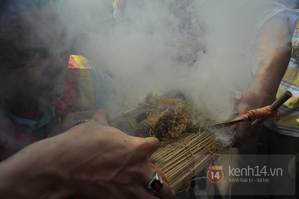 Lễ hội kéo lửa thổi cơm thi độc đáo bậc nhất đất Hà thành 9