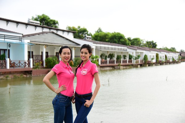 Ngắm thí sinh Hoa hậu Việt Nam xinh đẹp rạng rỡ trên sân golf 11 Ngắm thí sinh Hoa hậu Việt Nam xinh đẹp rạng rỡ trên sân golf 11