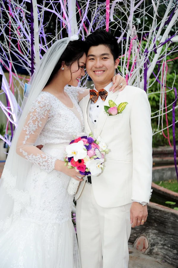 Đám cưới Nhật Kim Anh gặp sự cố mất điện trong thời khắc quan trọng 1