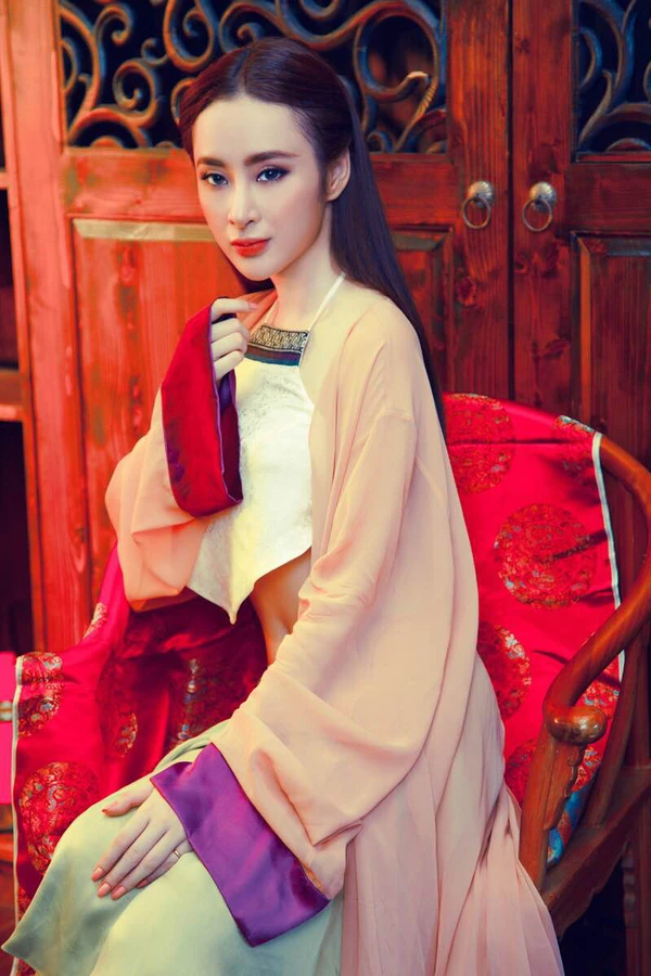 Angela Phương Trinh đầy kh&iacute; chất khi h&oacute;a th&acirc;n th&agrave;nh hiệp nữ 6