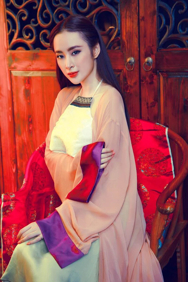 Angela Phương Trinh đầy kh&iacute; chất khi h&oacute;a th&acirc;n th&agrave;nh hiệp nữ 8