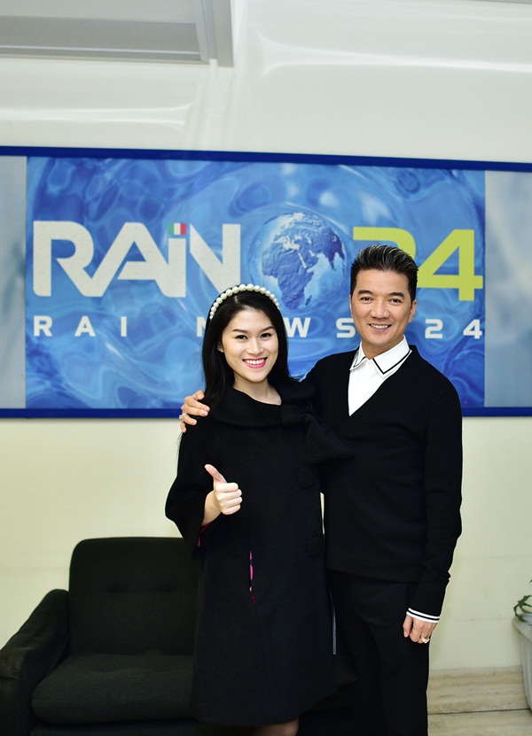 Mr. Đ&agrave;m, Ngọc Thanh T&acirc;m thử l&agrave;m MC tr&ecirc;n truyền h&igrave;nh quốc gia Italy 10