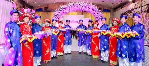 Thật hư c&acirc;u chuyện "nh&agrave; Quỳnh Nga chỉ trả 61.000đ/người cho đội b&ecirc; tr&aacute;p" 2