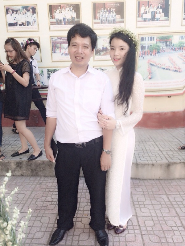 Bất ngờ trước ảnh xinh xắn thời cấp 3 của Tân Hoa hậu Việt Nam 2014 6