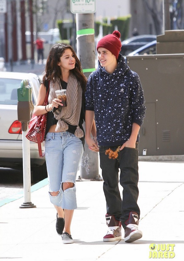James Franco bị nghi b&ecirc;u xấu Justin Bieber v&agrave; Selena Gomez 4
