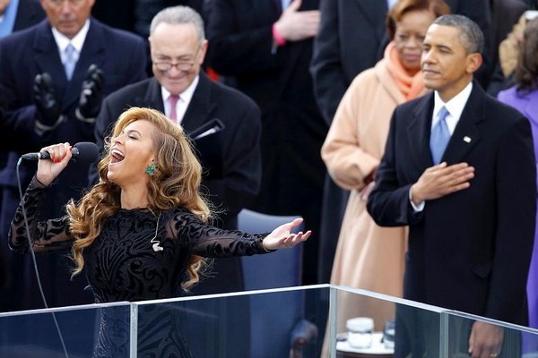 "Bắt quả tang" Beyoncé hát nhép trong Lễ nhậm chức Tổng thống 2