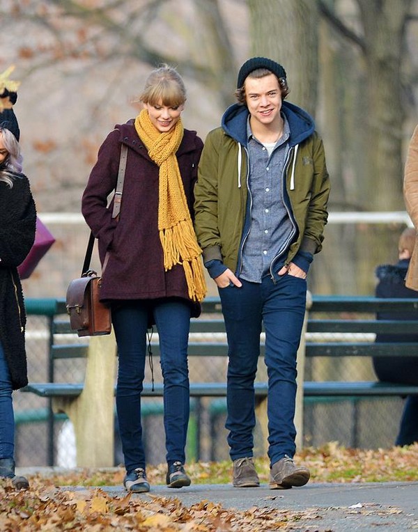 Taylor - Harry tái hợp, fan bán tống bán tháo vé concert One Direction 1