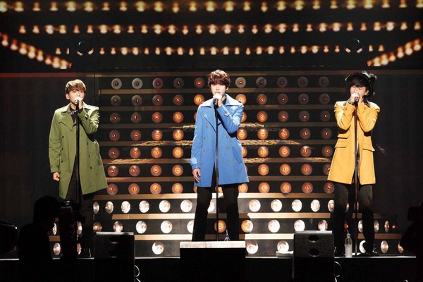 Super Junior-K.R.Y. hot ngang ngửa Super Junior? 1