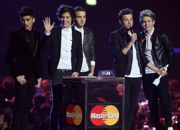 Adele và One Direction chiến thắng tại "Brit Awards 2013" 7