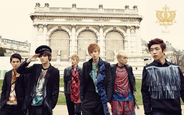TEEN TOP chu du khắp nơi trong album mới 2