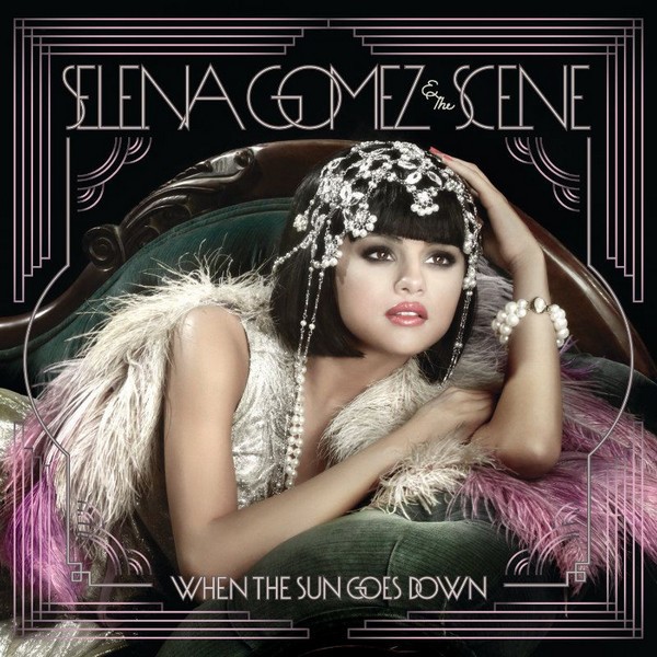 Qu&aacute; tr&igrave;nh trưởng th&agrave;nh của Selena Gomez qua năm th&aacute;ng 7