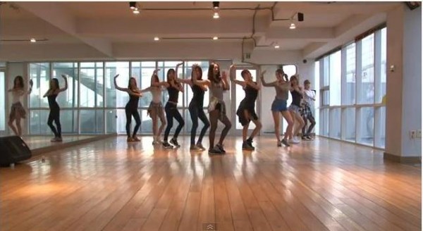 Tổng hợp những clip vũ đạo Kpop th&aacute;ng 3 9