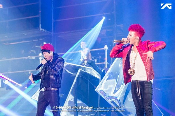 Dàn sao YG chung sức giúp "anh tóc đỏ" G-Dragon 3