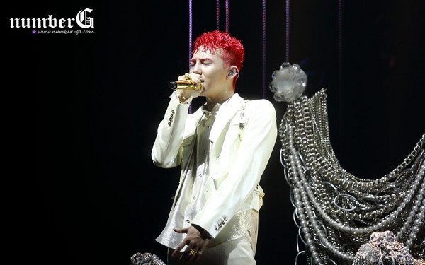 Dàn sao YG chung sức giúp "anh tóc đỏ" G-Dragon 13