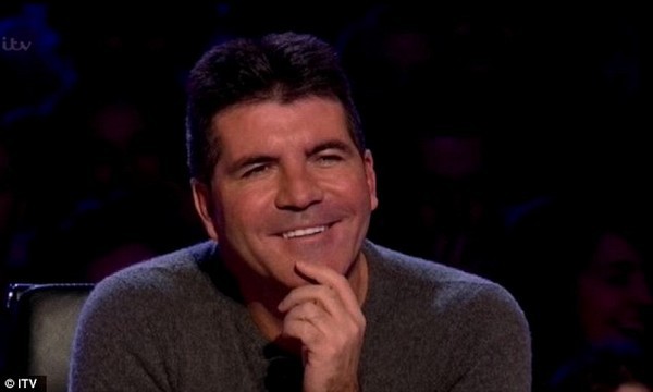 Simon Cowell chỉ biết câm nín khi gặp phải "siêu nhân" 4