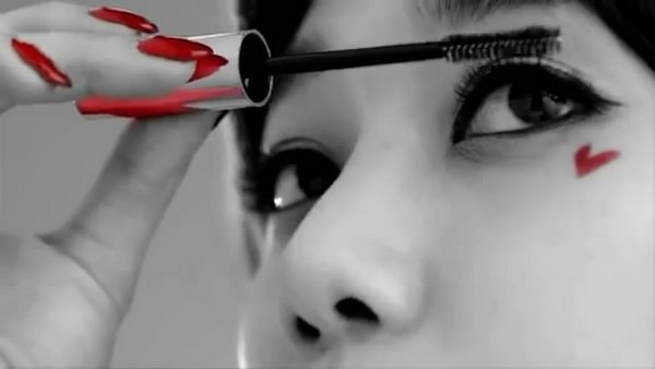 "Girlgroup người mẫu" chủ trương d&ugrave;ng cơ thể quyến rũ fan 1
