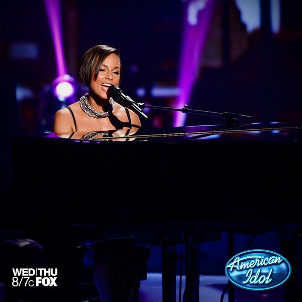 American Idol: Thí sinh giống Miley Cyrus bật khóc vì bị loại 4