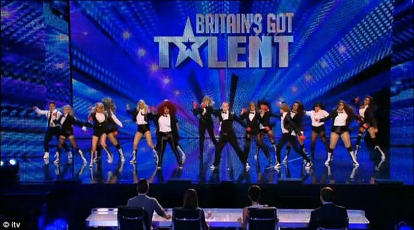 Britain's Got Talent: Nhóm nhảy "siêu nhí" cực đáng yêu trên sân khấu 4