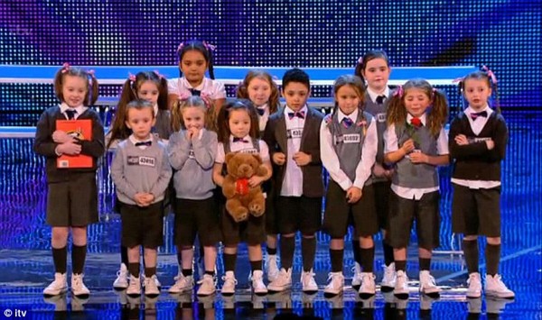 Britain's Got Talent: Nhóm nhảy "siêu nhí" cực đáng yêu trên sân khấu 1