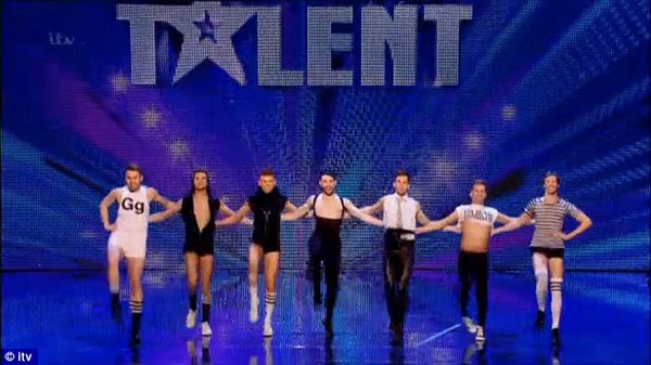 Britain's Got Talent: Nhóm nhảy "siêu nhí" cực đáng yêu trên sân khấu 3