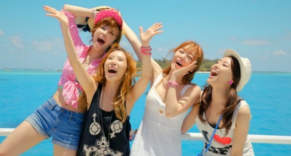 4Minute "chấp" cả 2PM và Hyori 10