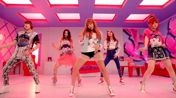 Nghe giọng thật của Hyori, SHINee, 4Minute, T-ara N4 3
