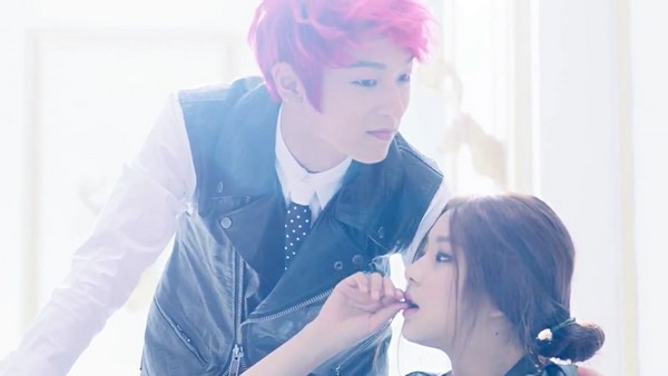 Cô gái trong MV của TEEN TOP gây chú ý vì giống Sohee (Wonder Girls) 5