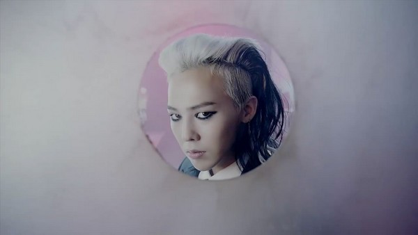 G-Dragon "đen thui" trong MV đánh dấu sự trở lại 5