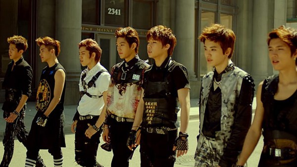 SM c&ograve;n hot hơn cả YG v&agrave; JYP 3