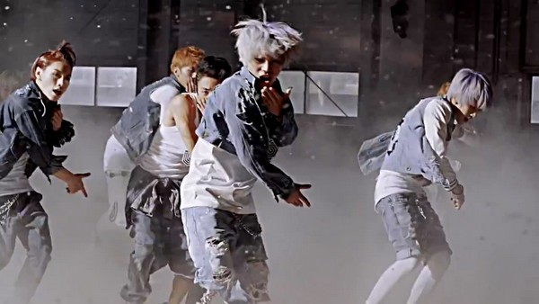 "Hip Hop Super Junior" khiến fan đổ rạp với MV đầu tay 2