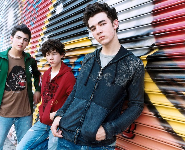 Jonas Brothers: Từ những chàng hot boy đến ban nhạc bị lãng quên 1