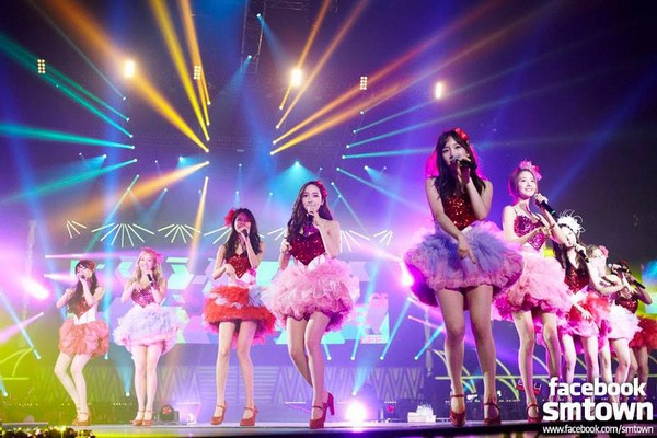 Netizen lo lắng về ca khúc mới của SNSD 3