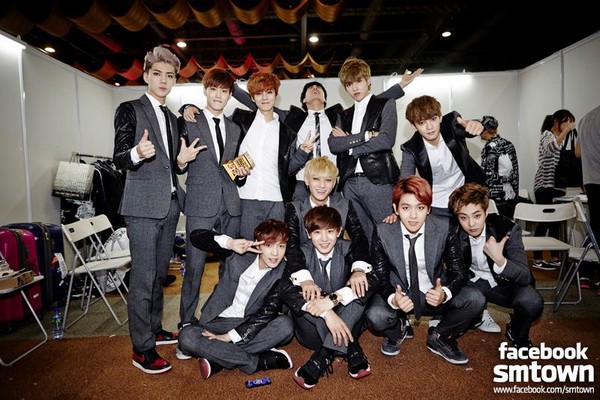 Kpop 2013: Năm của các chàng trai EXO 6