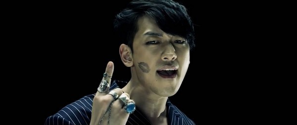 Kpop đ&oacute;n "lũ lụt" đầu năm 2014 2