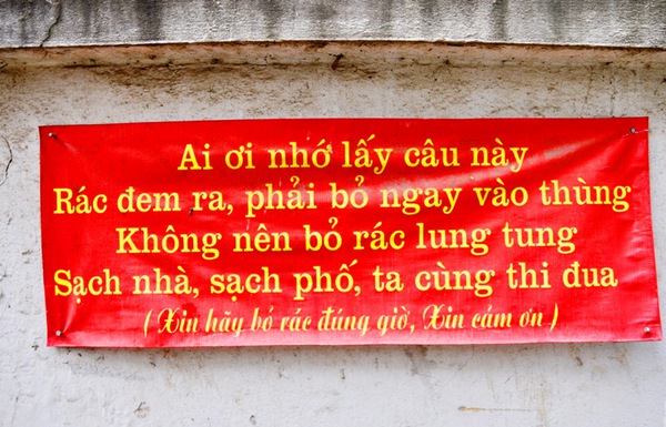 Hà Nội: Những tấm biển khiến ai nhìn thấy cũng phải suy nghĩ 3