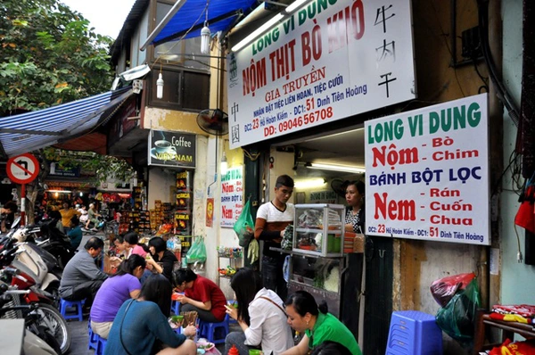 Những điều th&uacute; vị về con phố ngắn nhất H&agrave; Nội 9