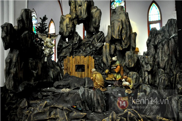 Cận cảnh nhà thờ ở Hà Nội lung linh trong mùa Giáng sinh 6